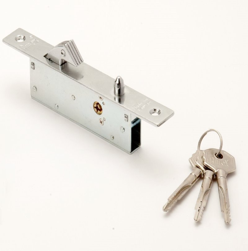 Cross key slam hook lock supplier